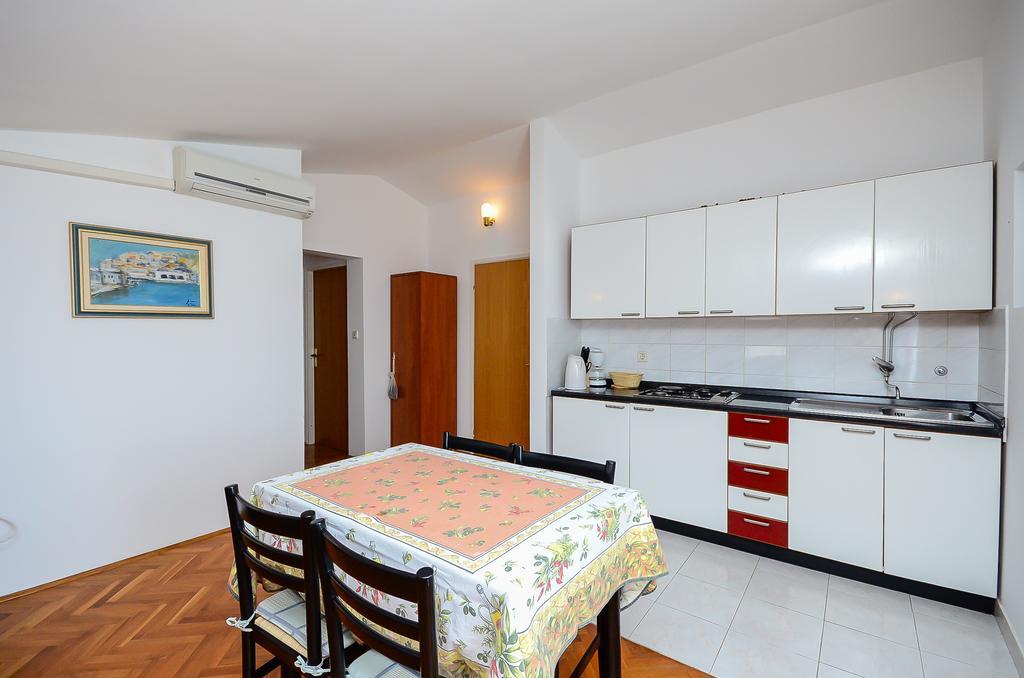 Apartments Dragica Stinjan Luaran gambar